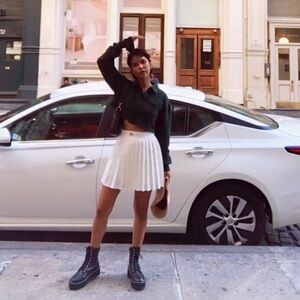 Adika white pleated skirt